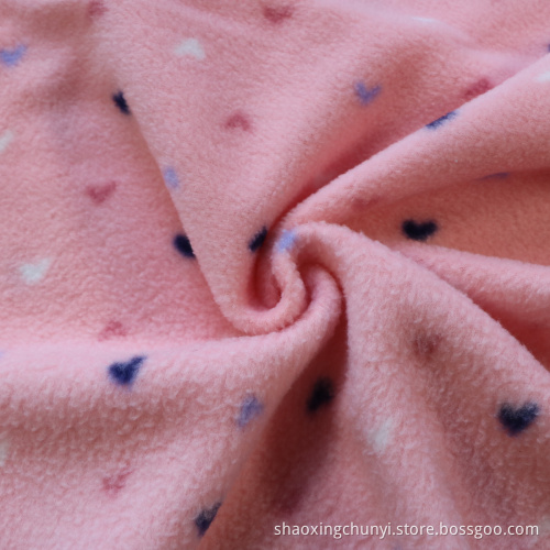 100 Polyester kleines Herzmuster weicher und dehnbarer Druck -Ploar -Fleece -Stoff für die Färbung der maßgeschneiderten Farbe